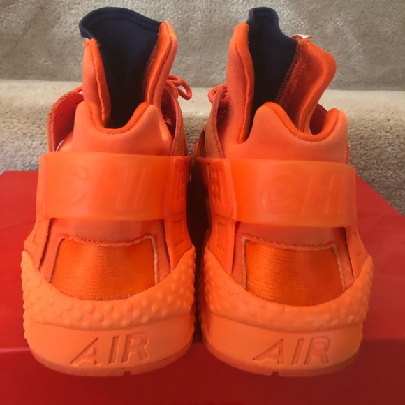 Nike Air Hurache Run QS ‘Chicago’ - Picture 3 of 5